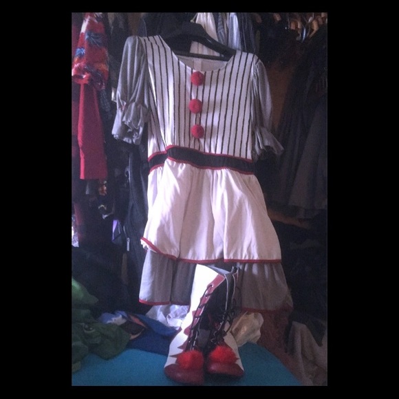 Penny wise costume (the whole outfit) - Picture 3 of 6
